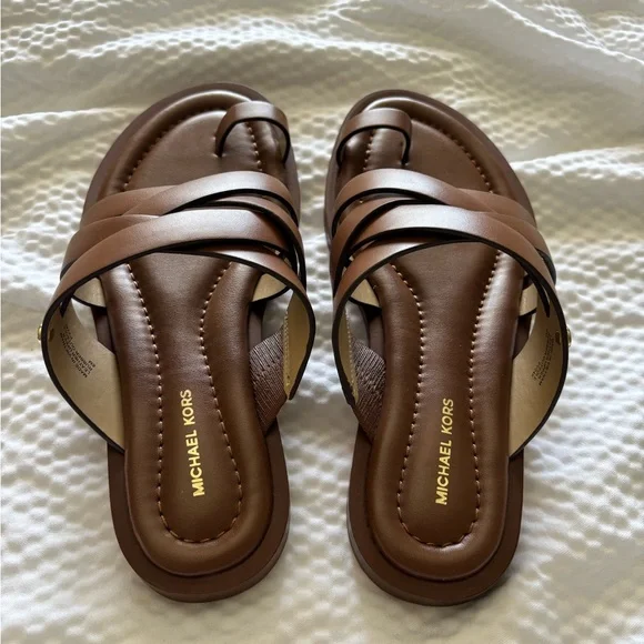 Michael Kors Nora Toe Ring Leather Sandals - Picture 5 of 10